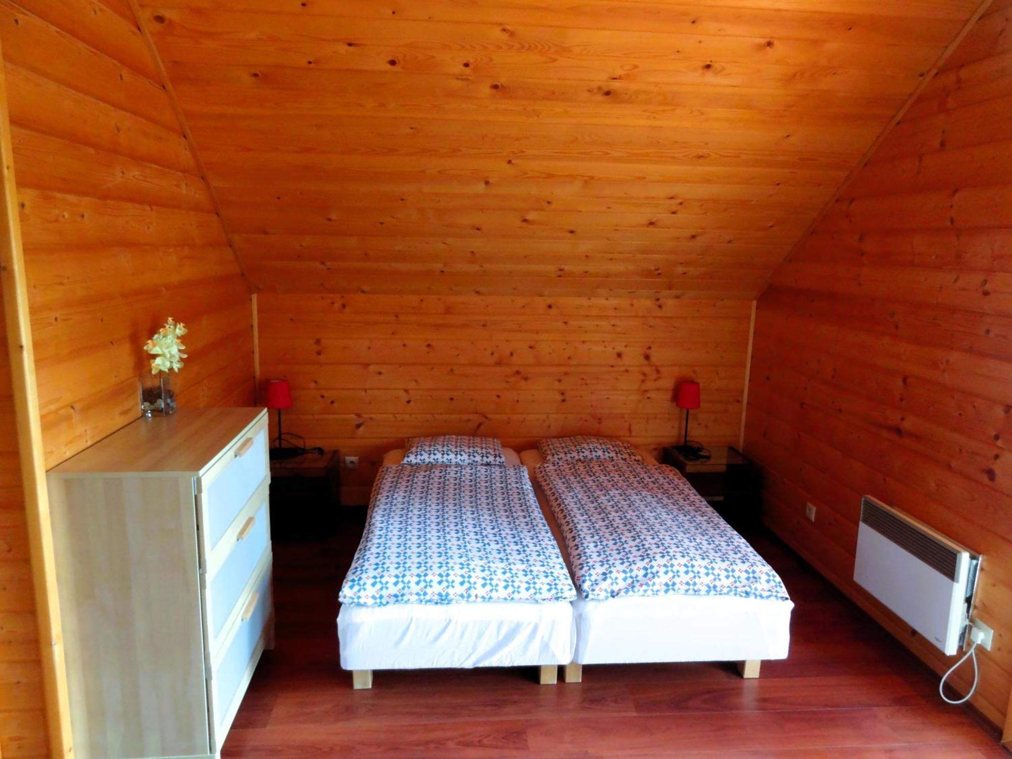 Zrub Alpinus Guest House Pribylina Eksteriør bilde