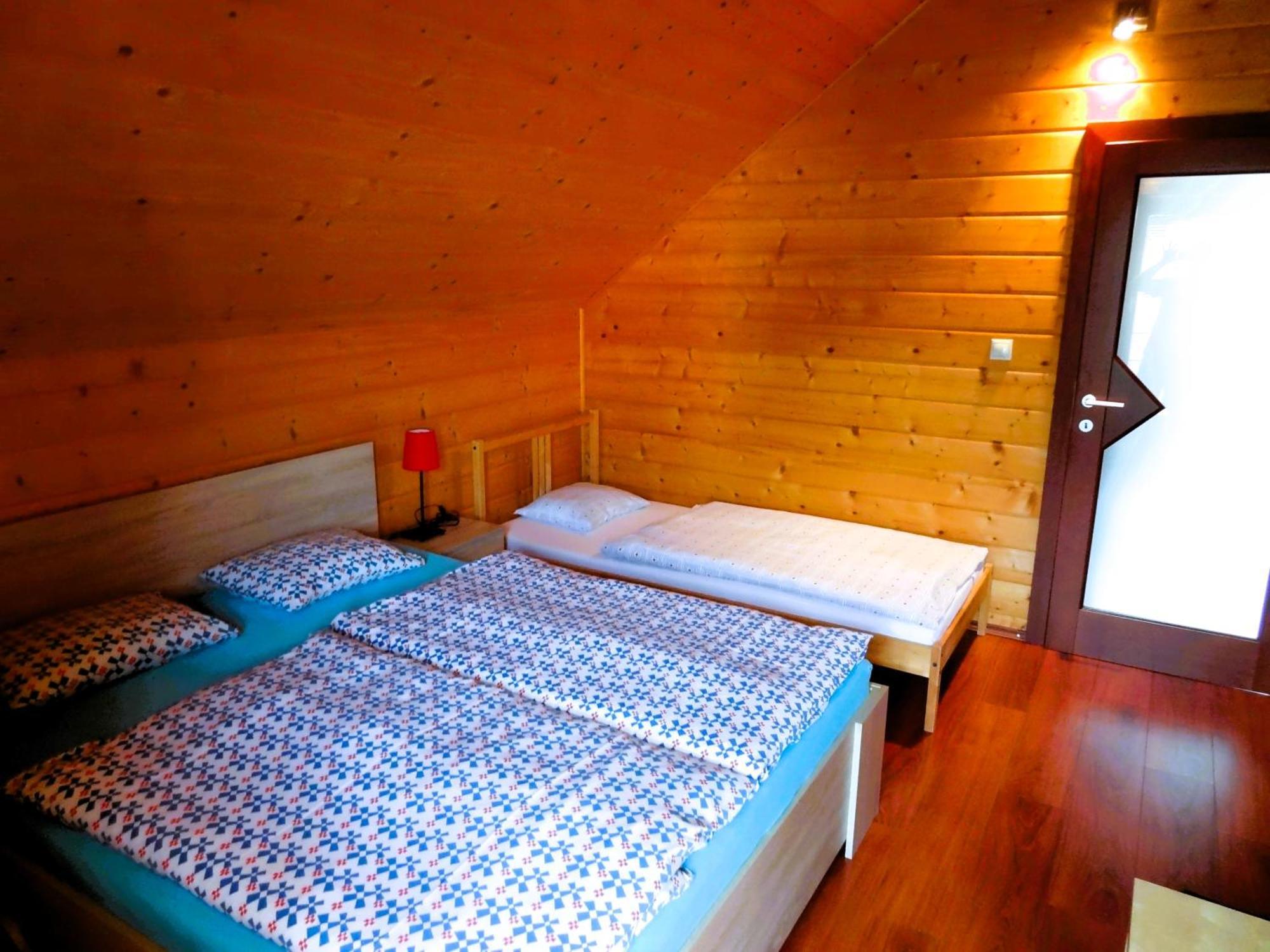 Zrub Alpinus Guest House Pribylina Eksteriør bilde
